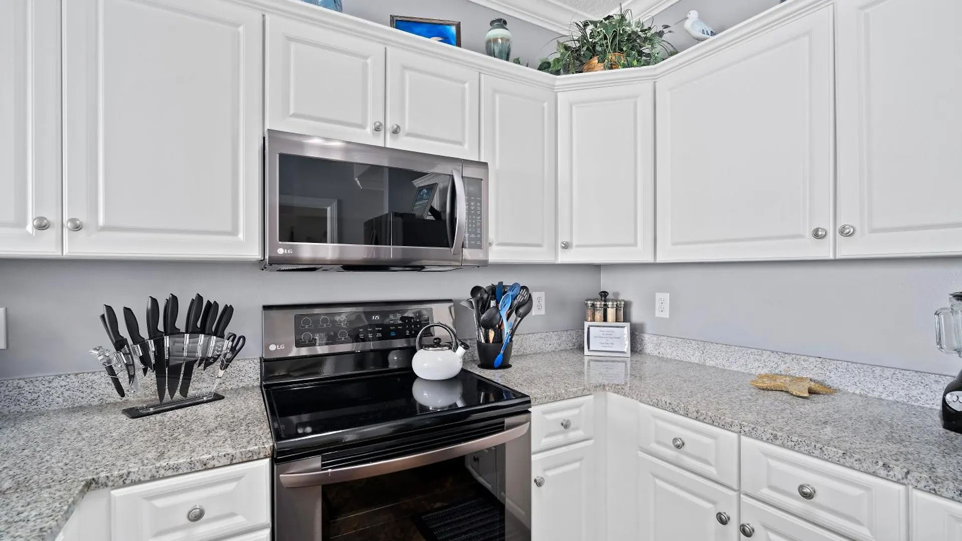 Luxurious Ocean Villa Resort - Gulf Front Paradise With Views! Panama City Beach Semesterbostad
